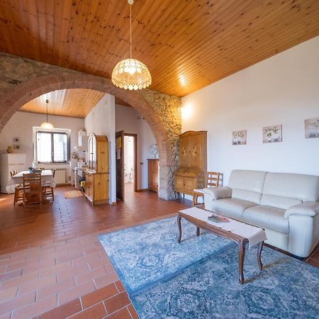 Agriturismo Il Palagetto Pomarance Bagian luar foto