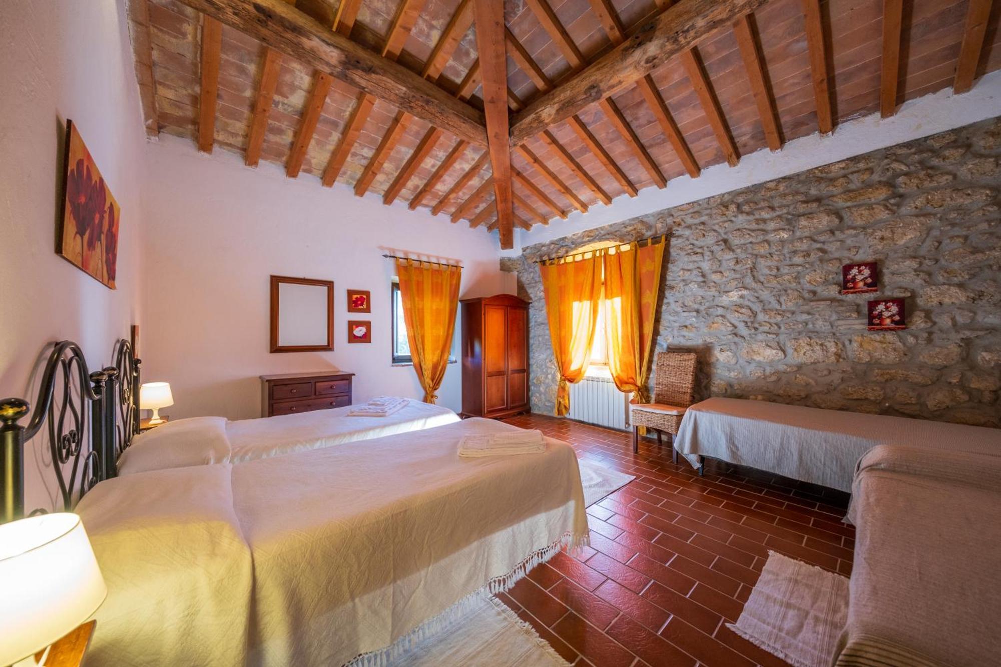 Agriturismo Il Palagetto Pomarance Bagian luar foto